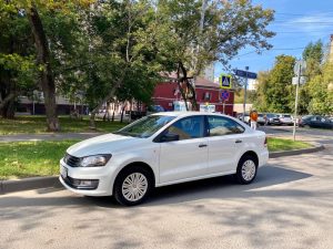Volkswagen Polo Sedan AT